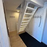 Lilleeideholmen Sjohusutleie * Gravdal (Vestvagoy)