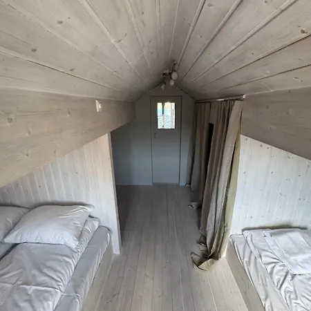 Lilleeideholmen Sjohusutleie