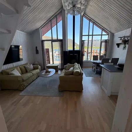 Lilleeideholmen Sjohusutleie Apartamento *