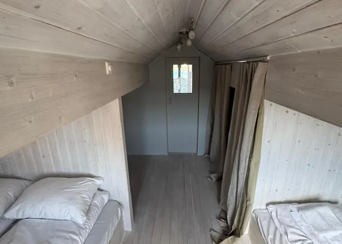 Lilleeideholmen Sjohusutleie