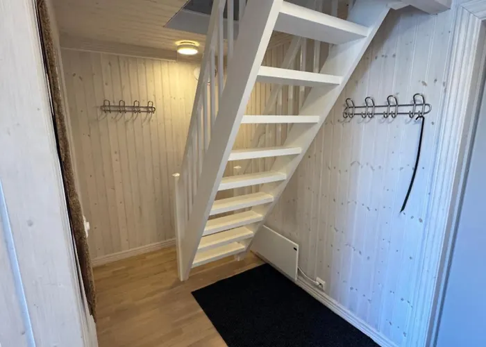 Lilleeideholmen Sjohusutleie * Gravdal (Vestvagoy)